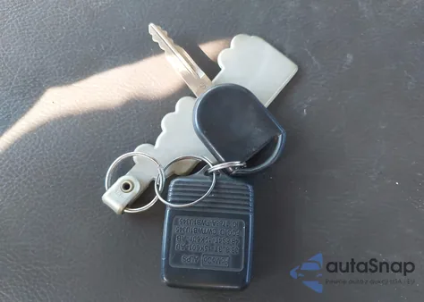 2009 Ford F-250 Fx4/Lariat/Xl/Xlt z USA, uszkodzony, nr VIN 1FTSX21549EB18045